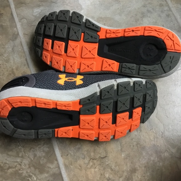 Men’s Under Armour grey/Orange - Picture 5 of 5